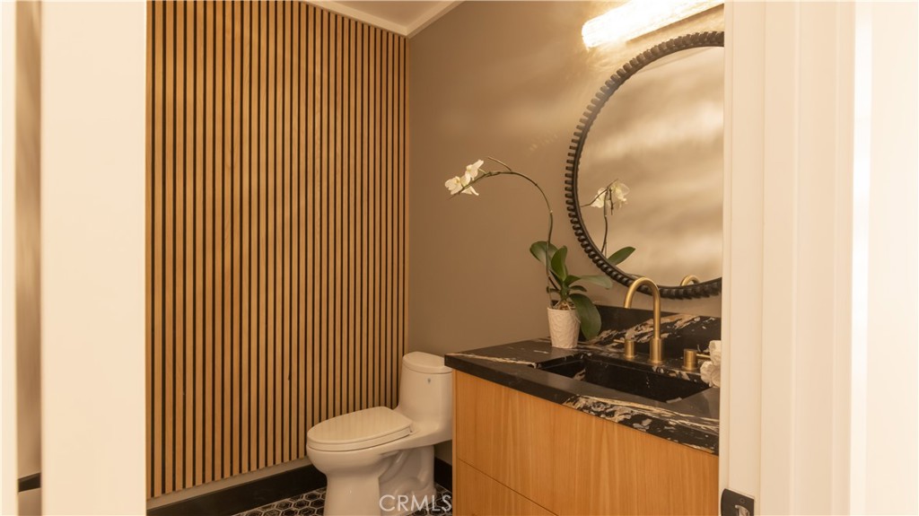 Newport Heights (NEWH) - Residential