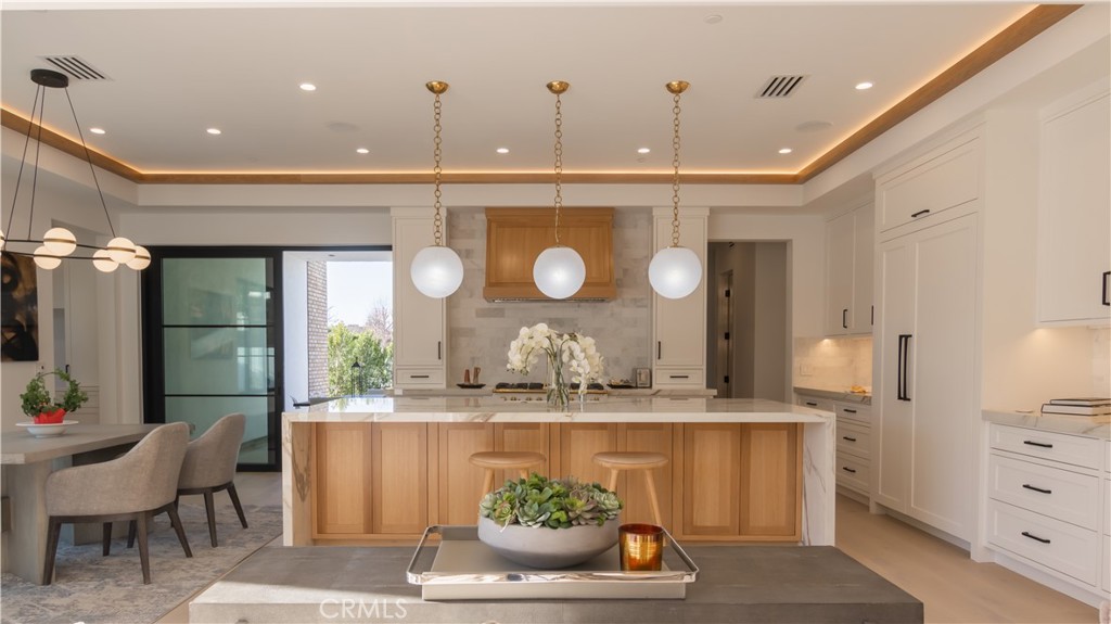 Newport Heights (NEWH) - Residential