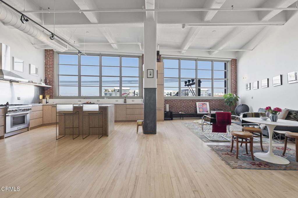 1850 Industrial Street