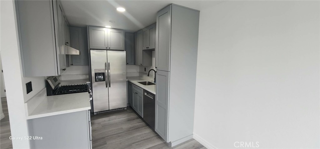 1566 Pine Avenue 202A