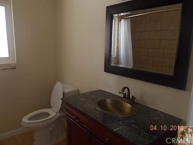 Vista Del Valle - Residential Lease