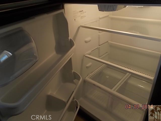 Vista Del Valle - Residential Lease