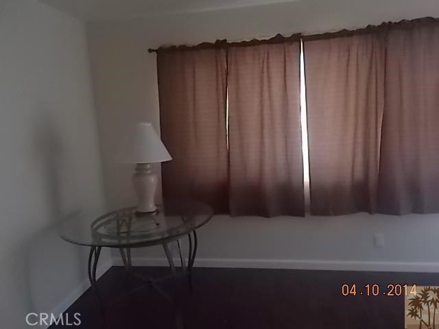 Vista Del Valle - Residential Lease