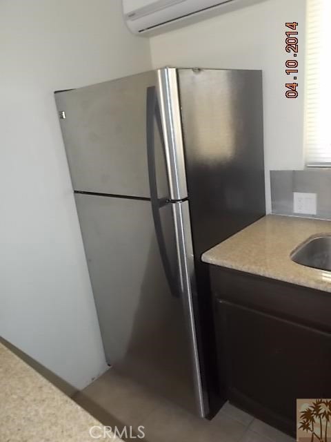 Vista Del Valle - Residential Lease