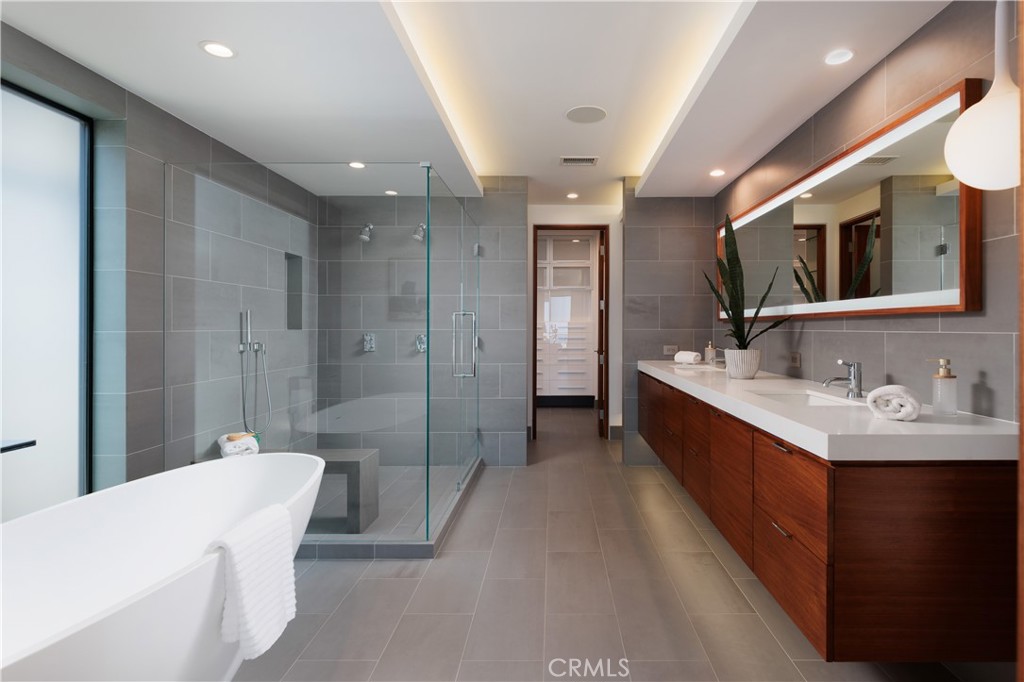 West Newport Beach (WSNB) - Residential