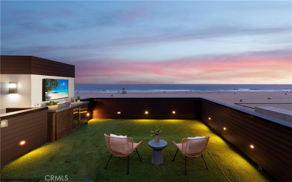7104 W Oceanfront