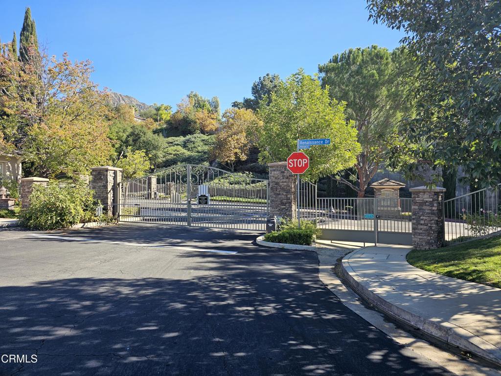 7454 Chanteclair Court