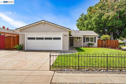 Photo of 47507 Fortner St St, Fremont, CA 94539 (MLS # 41129039)