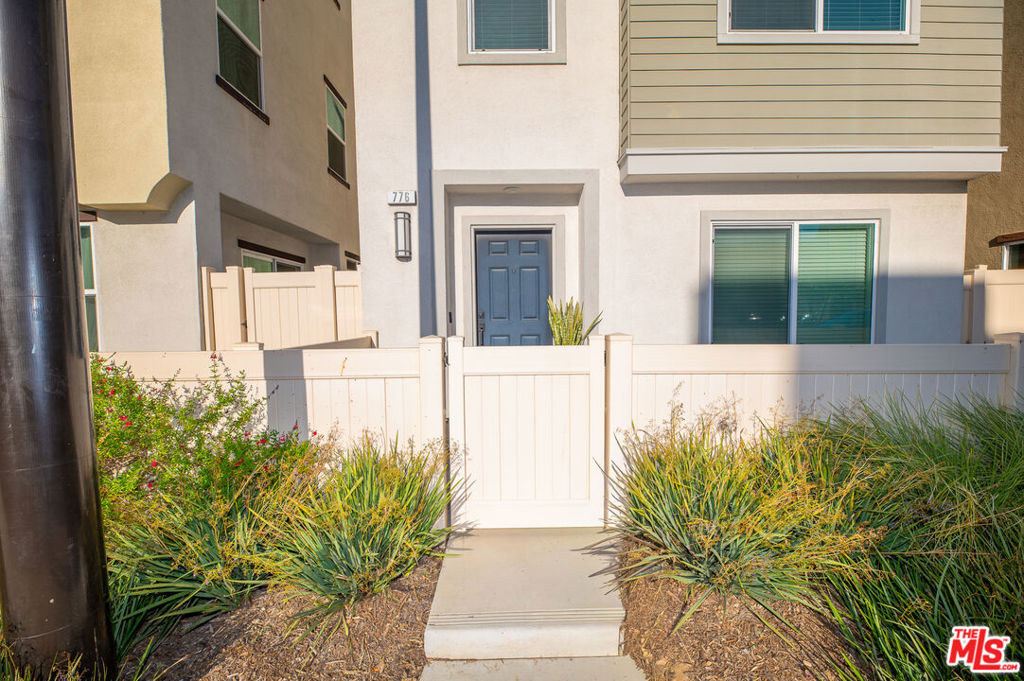 Properties 1 776 Daniel Freeman Circle