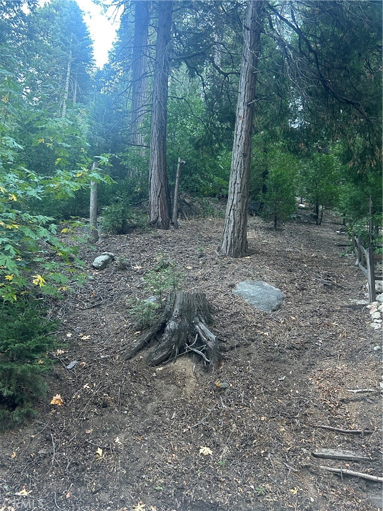 Crestline (CRES) - Land