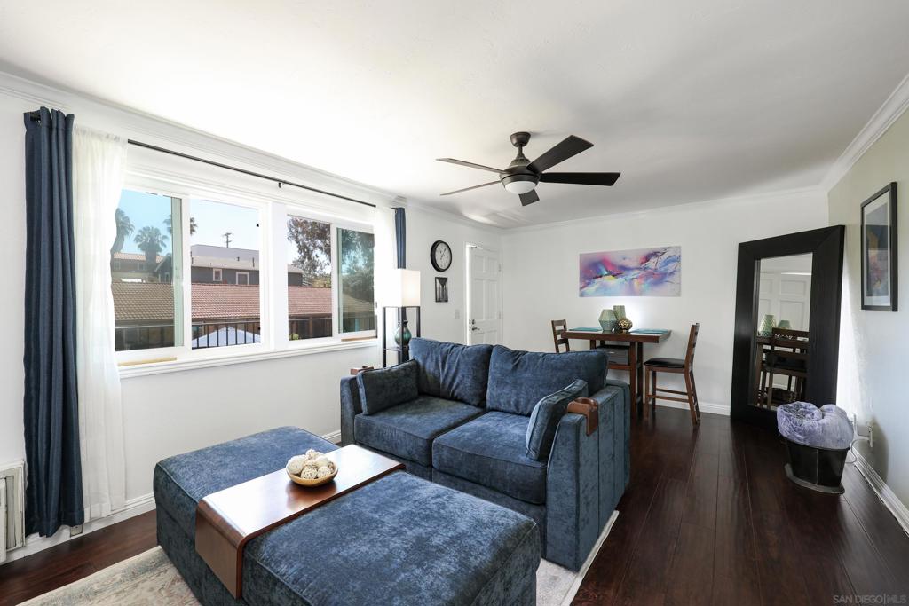 2040 Robinson C