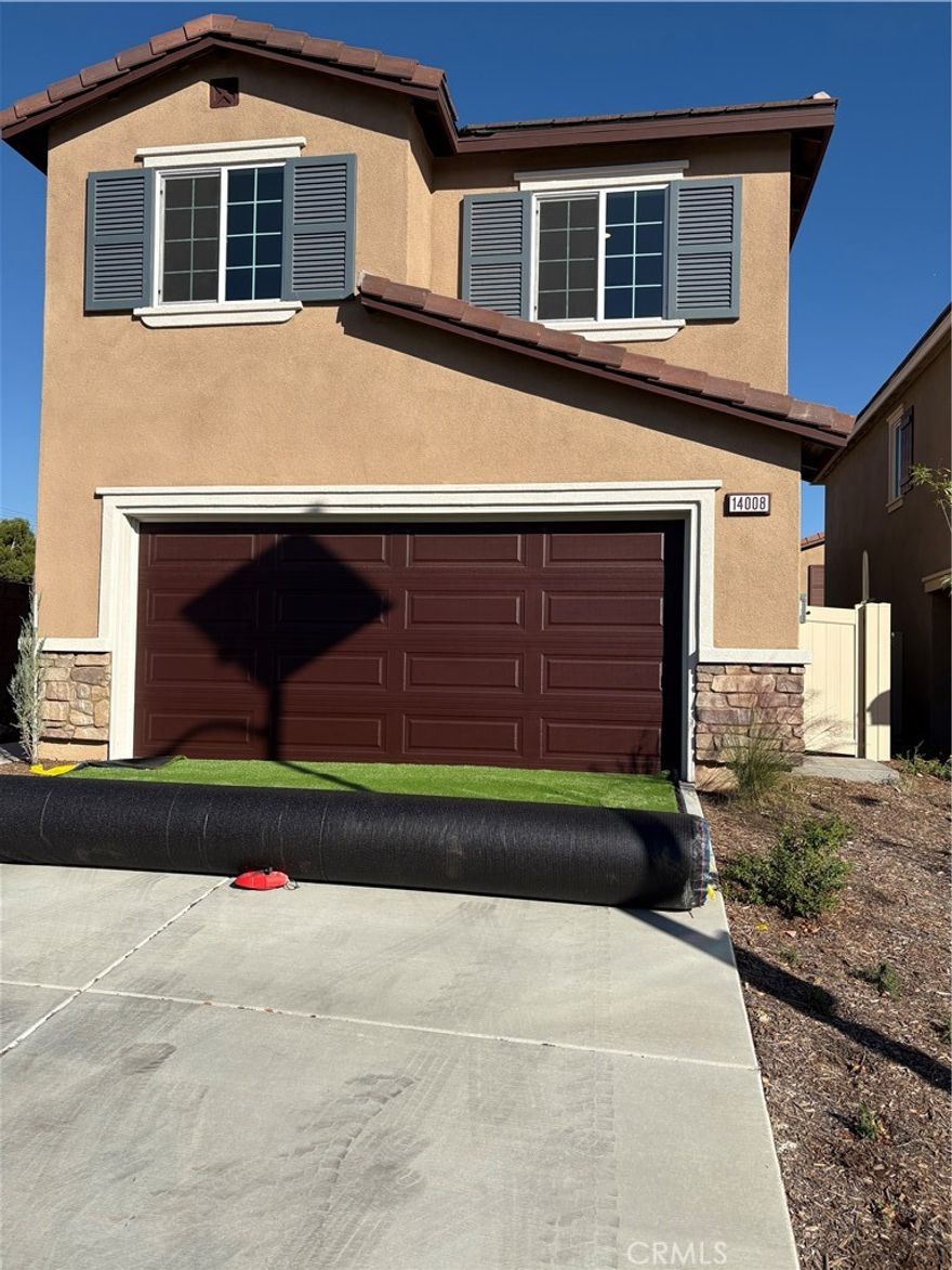 NEW CONSTRUCTION for lease. Single family home with 4 bedrooms and 2.5 bath. Property features a Primary bedroom has specious walking closets, Gourmet kitchen with island and granite counter top, lots beautiful cabinets and a large pantry. Interior laundry room upstairs. Central air with solar system. Mounted fire sprinklers concealed in areas. 2 attached garages. Walking distance to park. Close to freeway and shopping, etc.