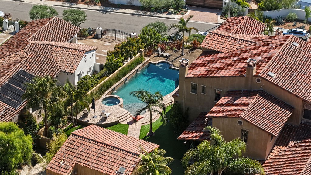 3002 Eminencia Del Sur