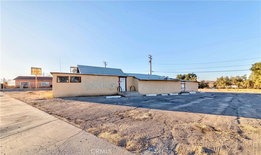 2461 W Main Street