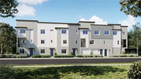 Photo of 7252 Ellington Drive, Huntington Beach, CA 92647 (MLS # CV25176300)