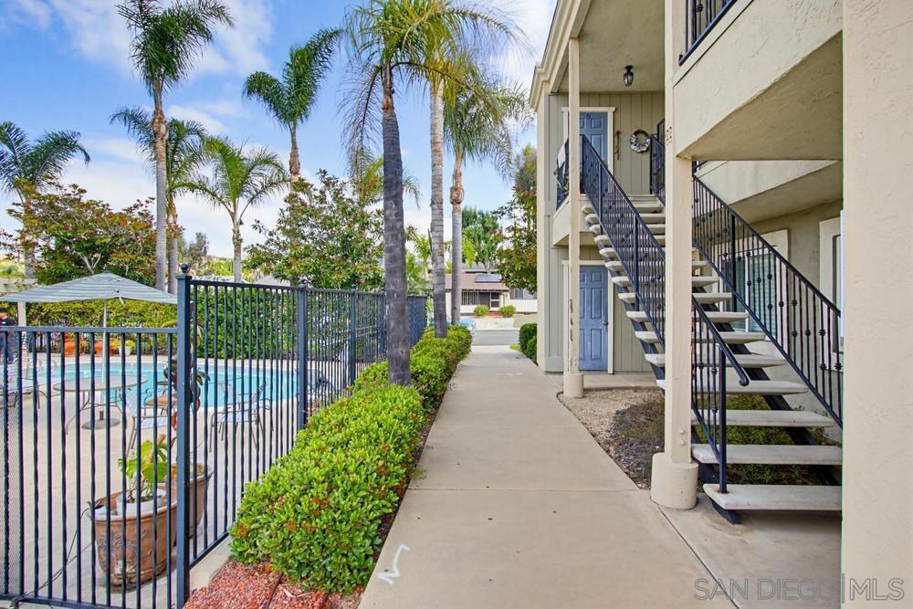 12745 Robison Blvd 18