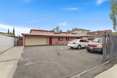 11966 Runnymede Street North Hollywood CA 91605