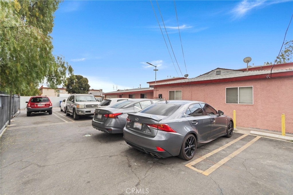 Properties 2 11966 Runnymede Street