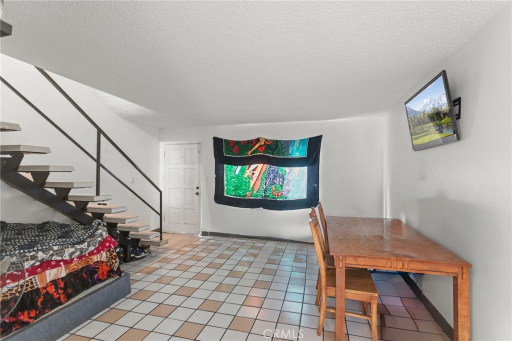 Properties 3 11966 Runnymede Street