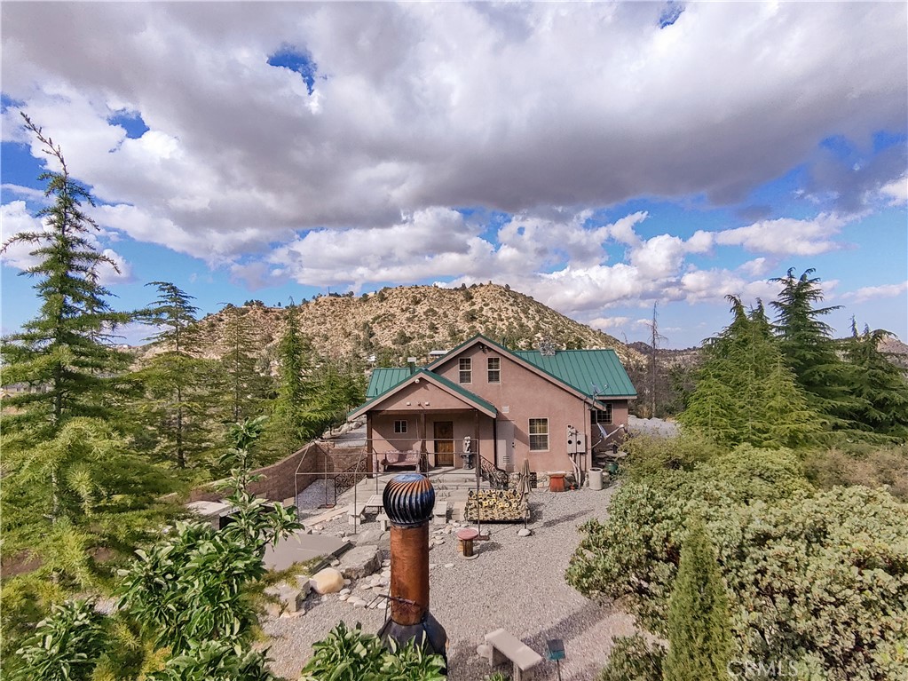 1870 Oak Springs Valley Road