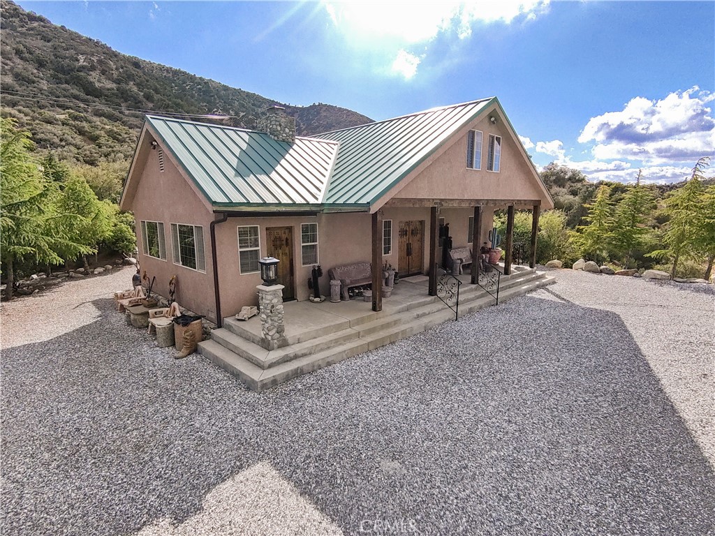 1870 Oak Springs Valley Road