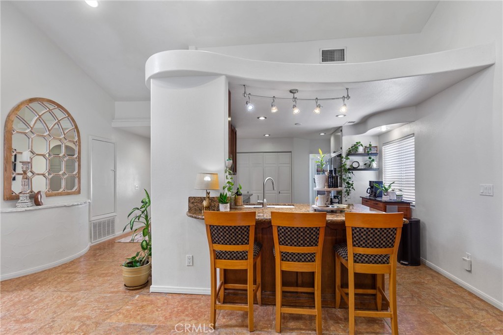 La Quinta Cove* - Residential