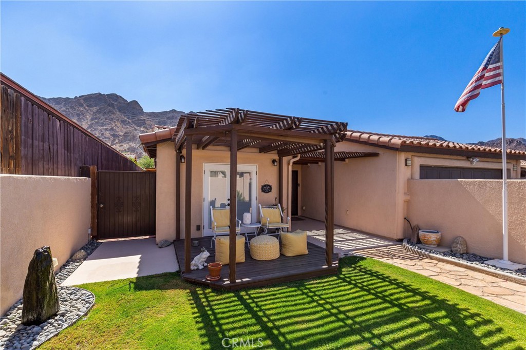 La Quinta Cove* - Residential