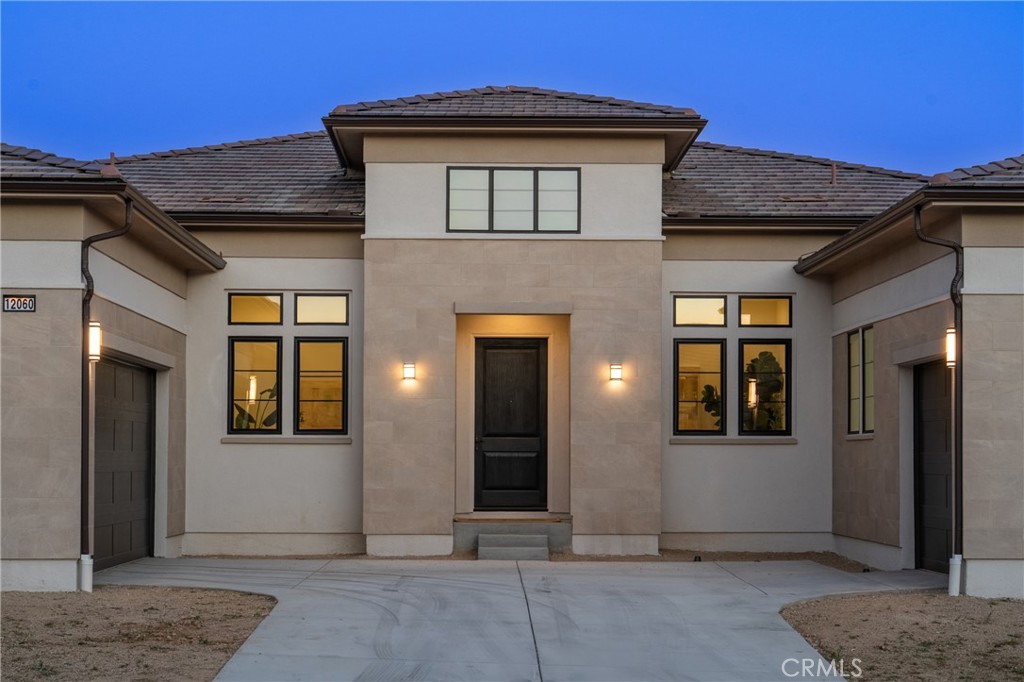 12060 Red Hawk Lane