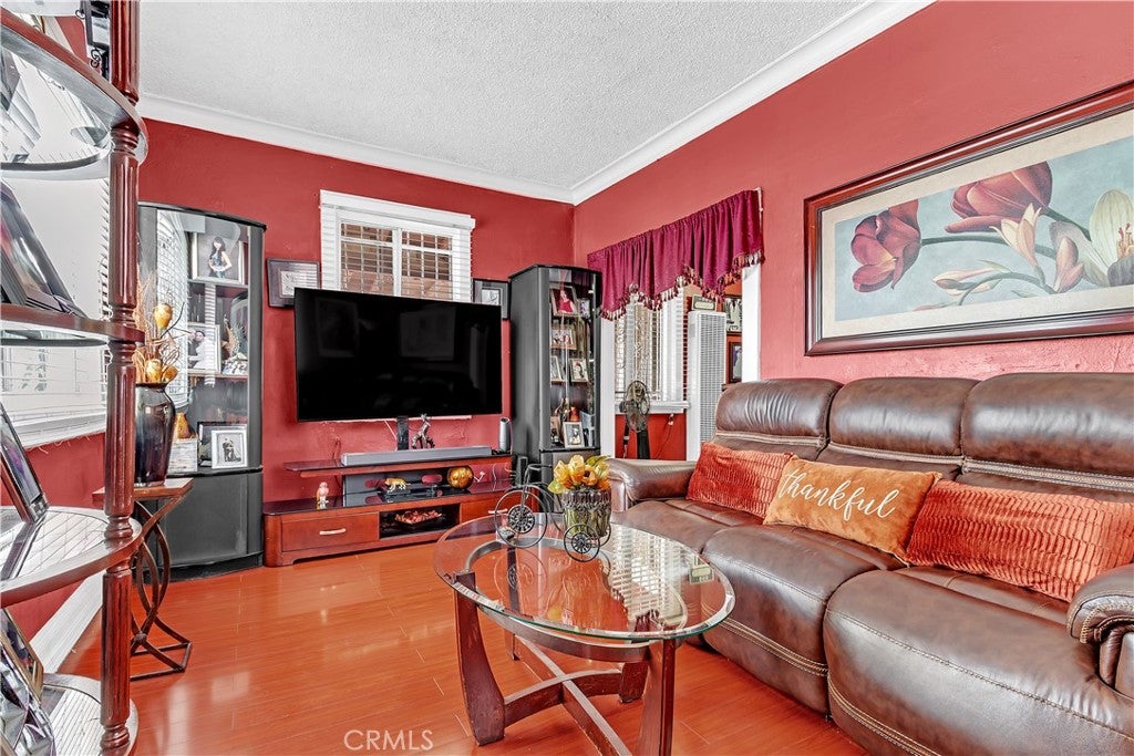 344 W 83rd