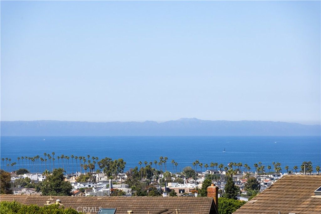 Photo of 3 White Water Drive, Corona Del Mar, CA 92625 (MLS # OC26054690)