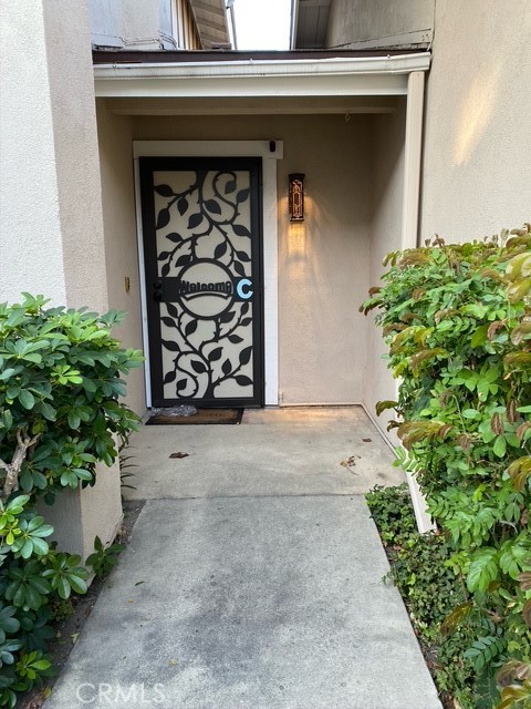 Nice condo with 2 Bedrooms and 1 ½ Bathroom in the Diamond Bar area that is just minutes away from a top-rated elementary school. This unit is accessible thru the ground floor or thru the attached 1 Car Garage. The 2 spacious bedrooms upstairs have access to a full bathroom with Granite countertops and a half bathroom also with Granite countertops located on the 1st floor area. Newly upgraded Kitchen with Quartz countertop and an easy access to your own private patio. Easy access to the 57 and 60 Freeways. This unit has an additional carport to accommodate a second vehicle.
