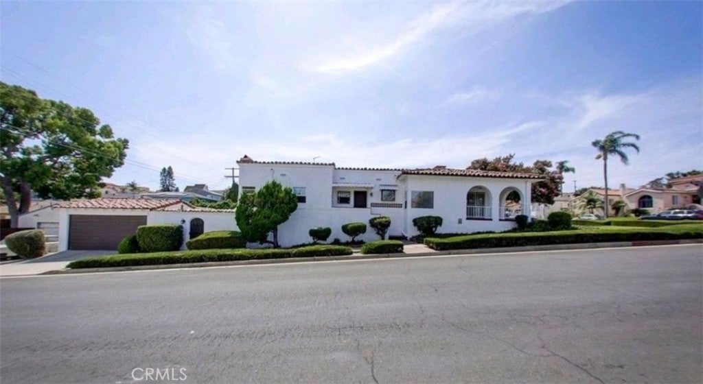 4400 W 59th Place