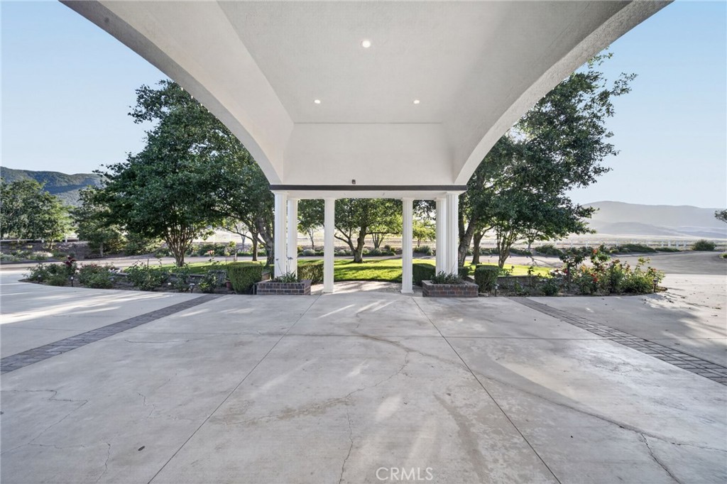 42942 Dawnwood