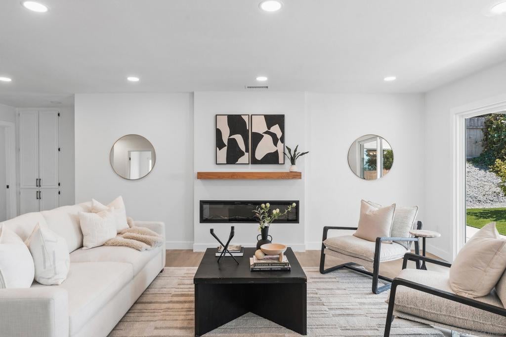 7514 Jennite Dr DR, San Diego CA 92119