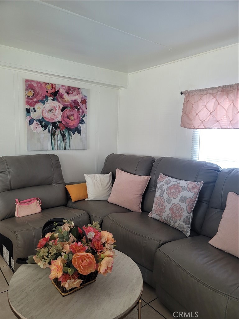 15325 Ave. Orange Avenue B-29