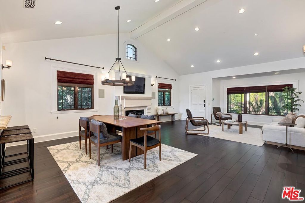 Photo of 1711 Amherst Avenue, Los Angeles, CA 90025 (MLS # 25603779)
