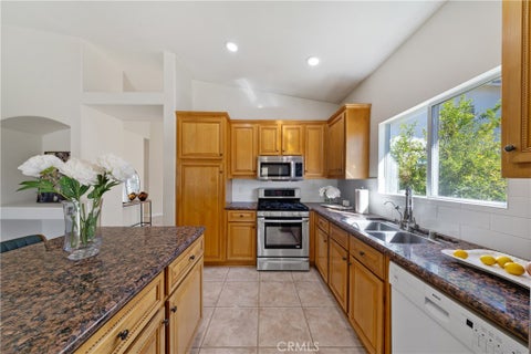Tiny photo for 40180 Alexandria DR, Temecula, CA 92591 (MLS # SW26231230)