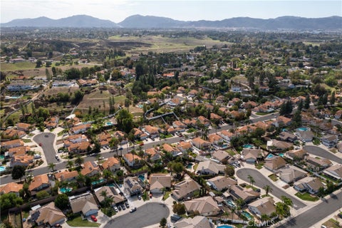 Tiny photo for 40180 Alexandria DR, Temecula, CA 92591 (MLS # SW26231230)