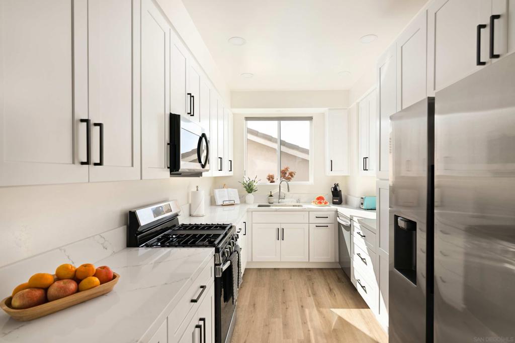 Ocean Beach - Residential Lease