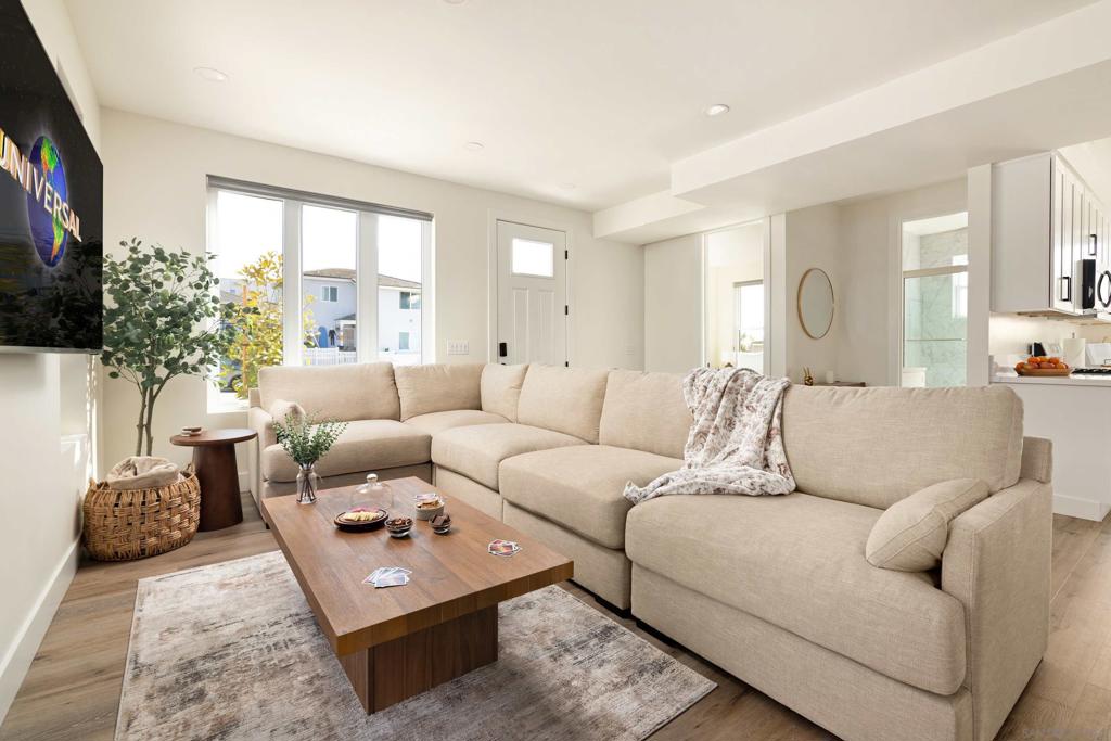 Ocean Beach - Residential Lease