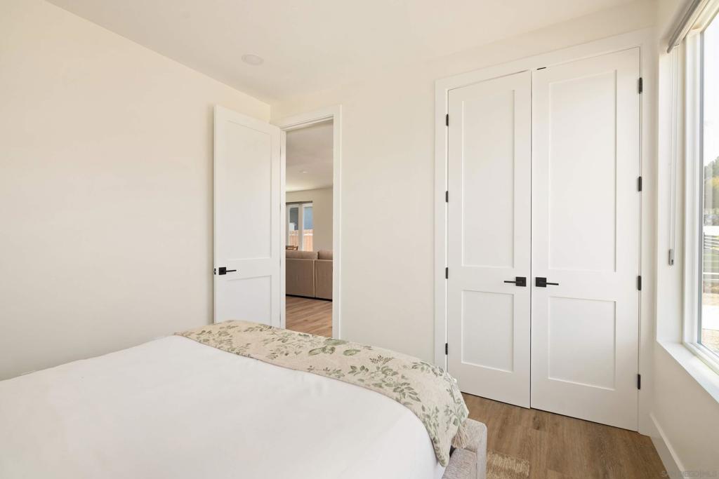 Ocean Beach - Residential Lease