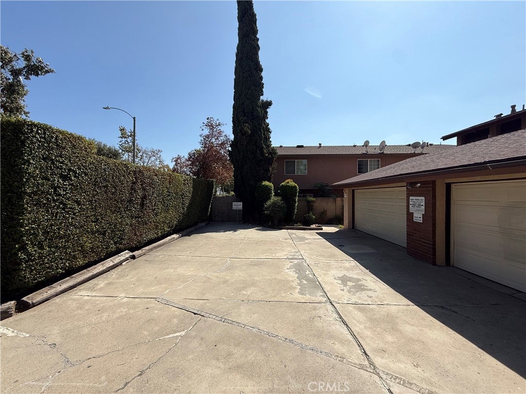 854 N Glassell Street