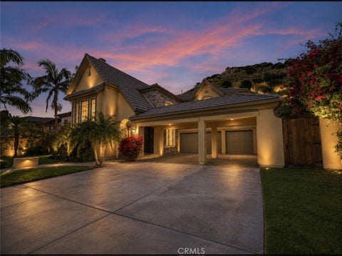 Photo of 3426 Wedgewood Lane, Burbank, CA 91504 (MLS # BB26178381)