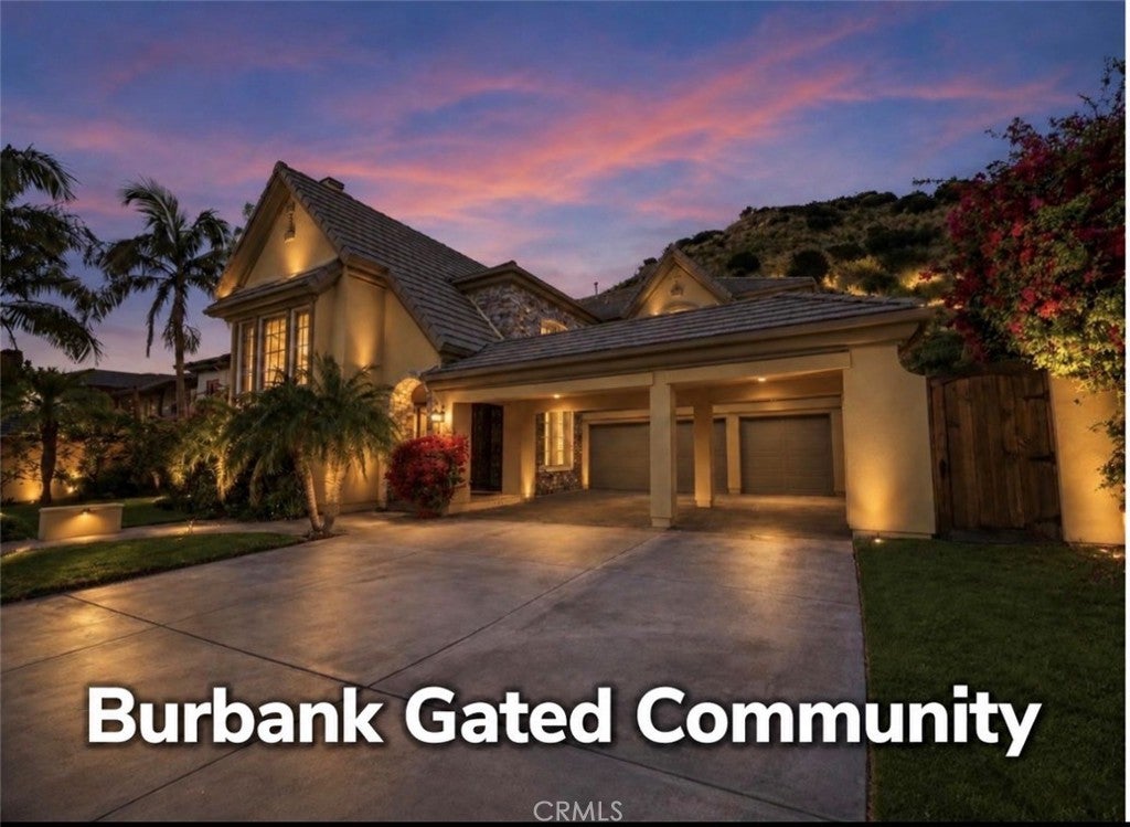 3426 Wedgewood Lane