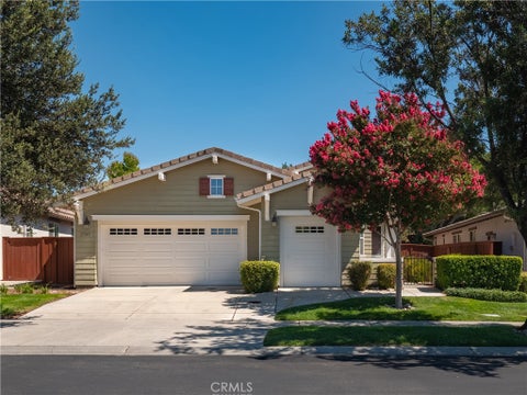 Photo of 2749 Traditions Loop, Paso Robles, CA 93446 (MLS # SC26188346)