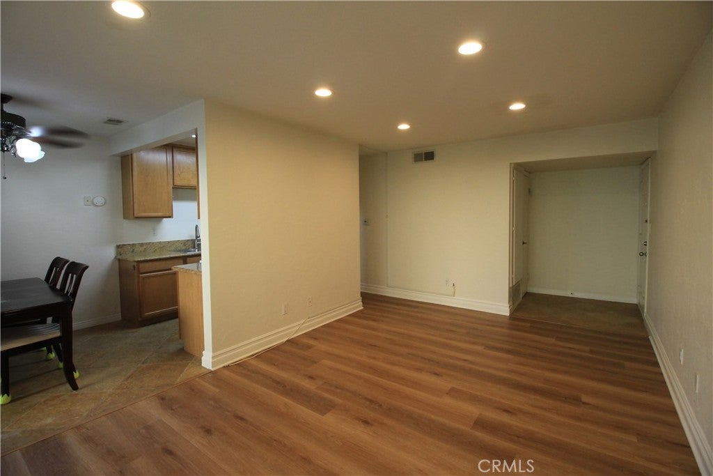 1480 W Lambert 279