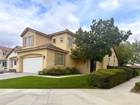 Photo of 24798 Oakhurst Court, Murrieta, CA 92563 (MLS # NDP2604434)