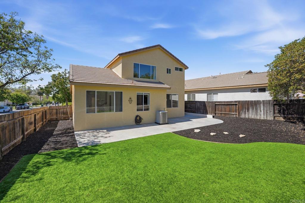 24798 Oakhurst Court