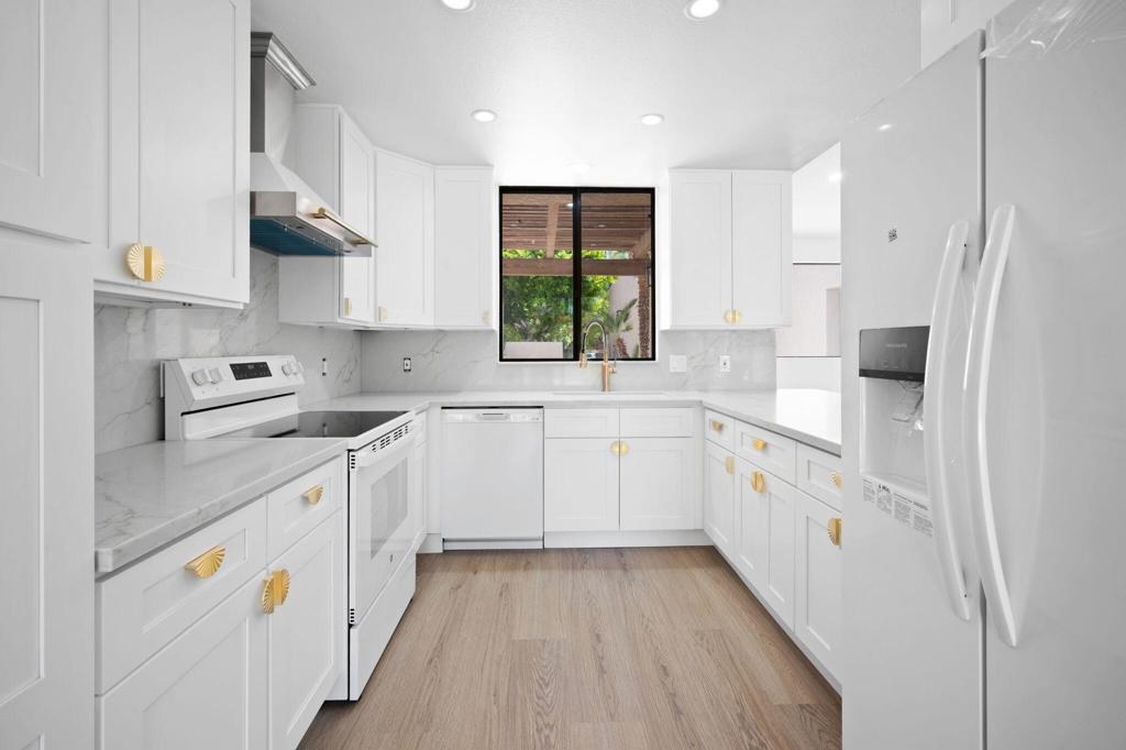 Mission Hills Country Club - Residential Lease