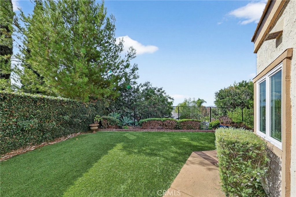 Rolling Hills (RHH) - Residential Lease